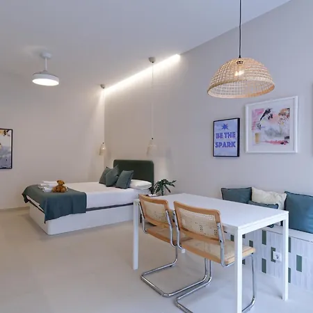 Osito Hub - Esteban Ballester Valencia Buitenkant foto